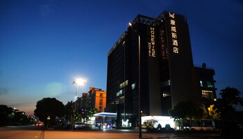 homewise hotel