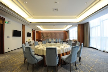 homewise hotel