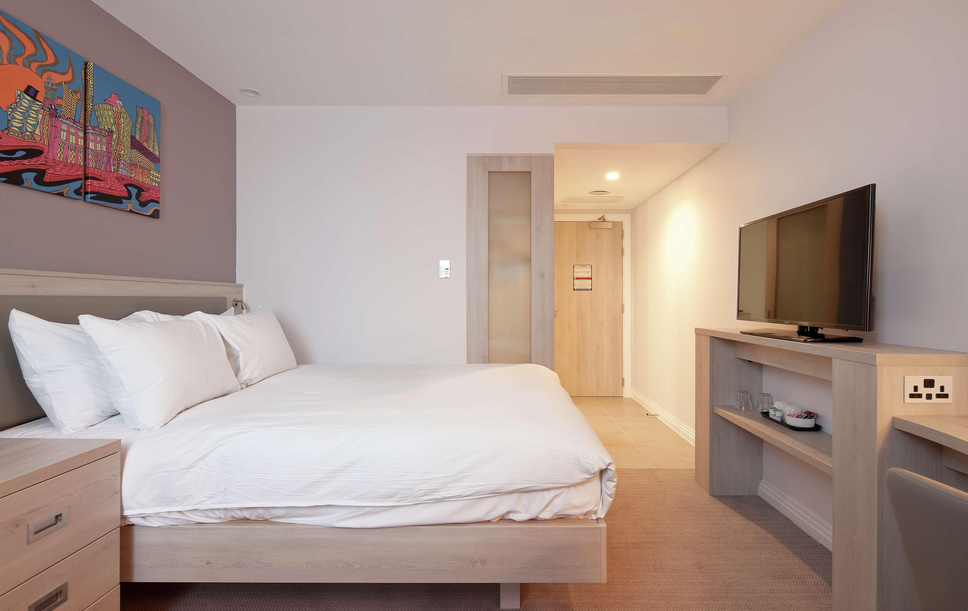 hampton by hilton leeds city centre