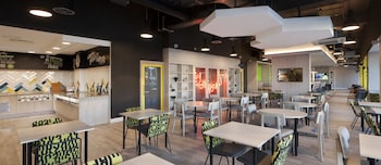 hampton by hilton leeds city centre