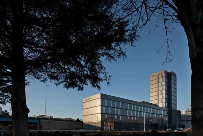 hampton by hilton leeds city centre