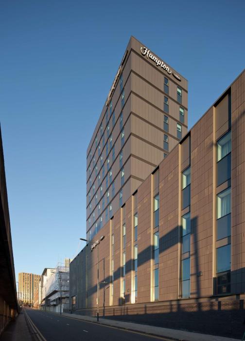 hampton by hilton leeds city centre