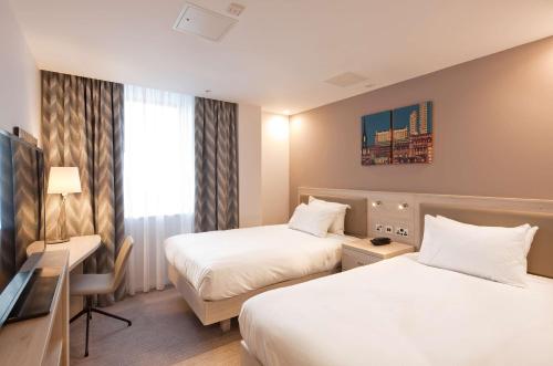 hampton by hilton leeds city centre
