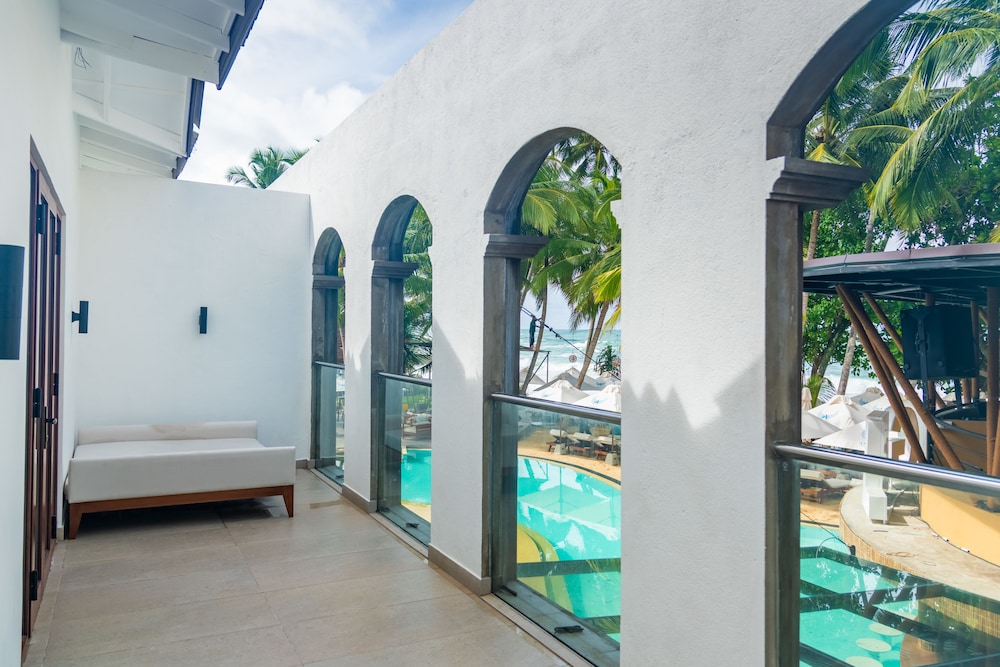 angel beach unawatuna