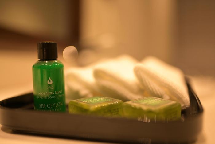 angel beach unawatuna