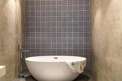 angel beach unawatuna