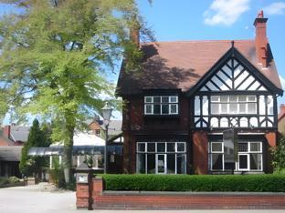 Chester Court Hotel,Derbyshire>>Cheshire West And Chester,3 star