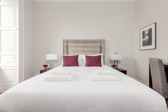 destiny scotland chisholm hunter suites