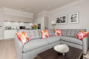 destiny scotland chisholm hunter suites