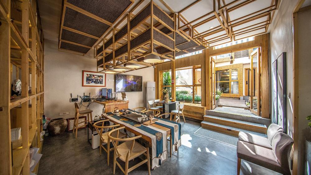 lijiang muqian hotel