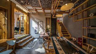 lijiang muqian hotel