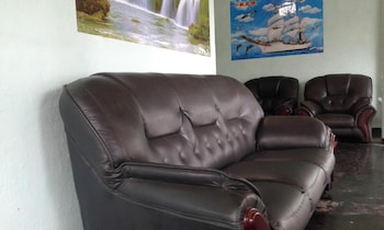 Erandi Holiday Home,Gampaha>>Andiambalama,3 star