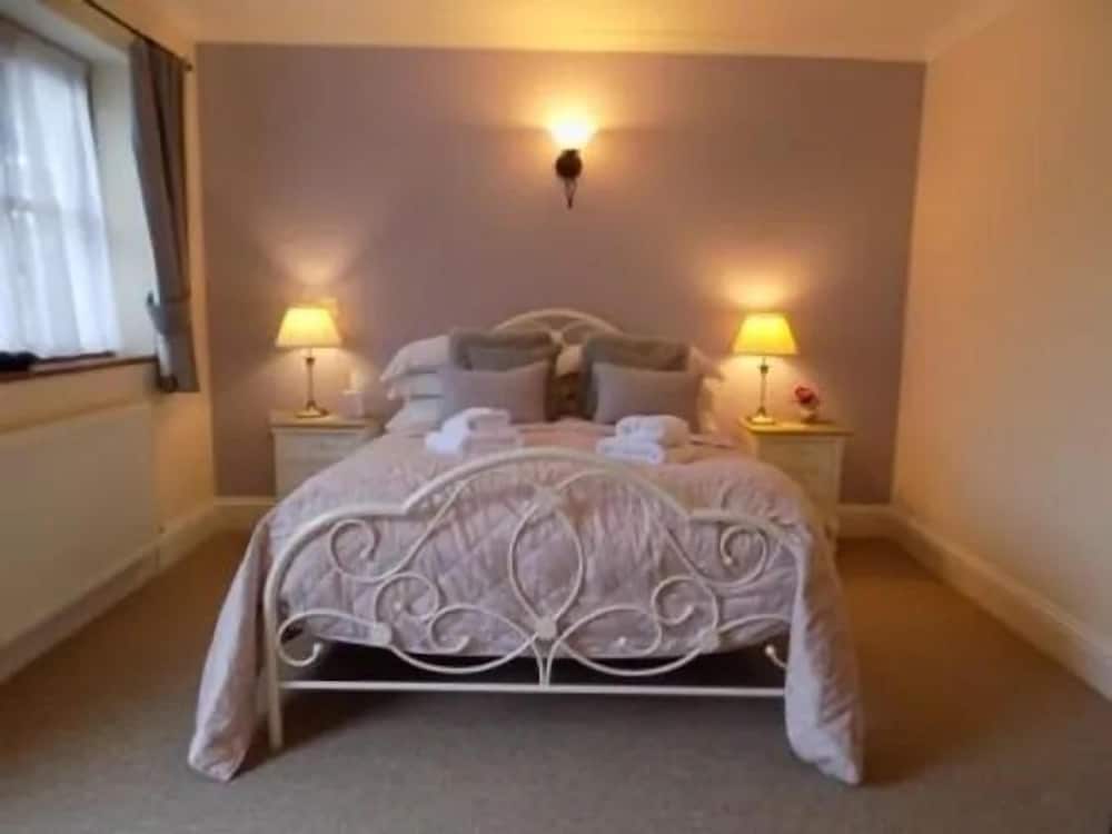 the white horse inn