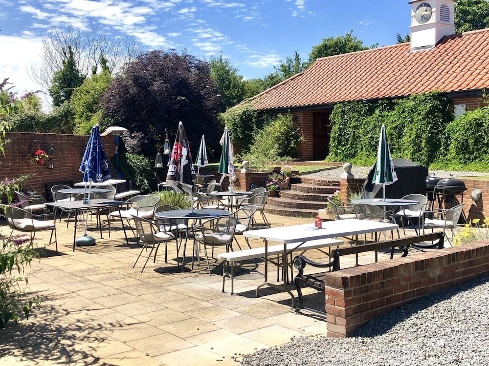the white horse inn
