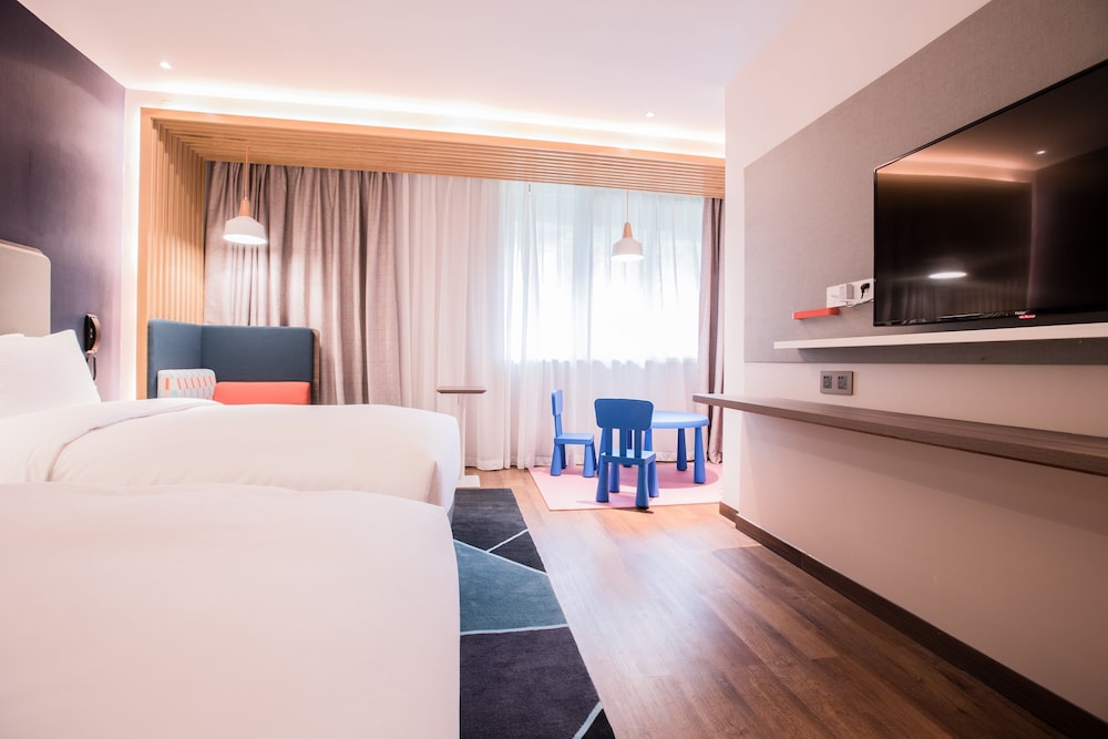 holiday inn express guizhou qinglong an ihg hotel