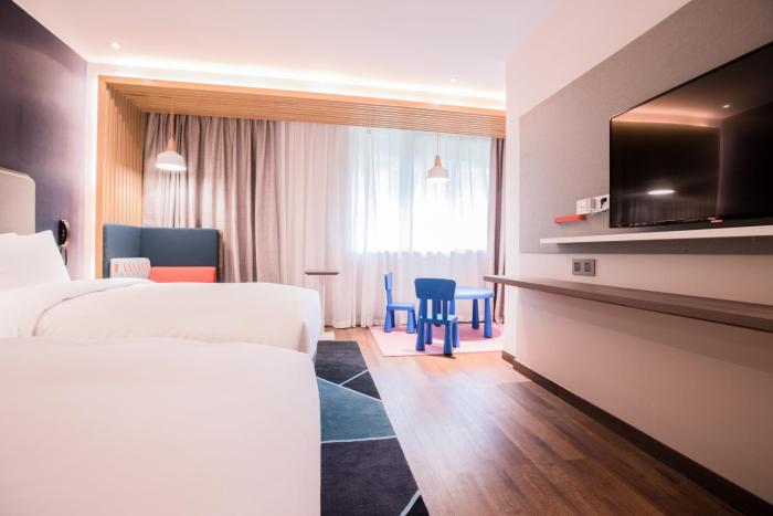holiday inn express guizhou qinglong an ihg hotel