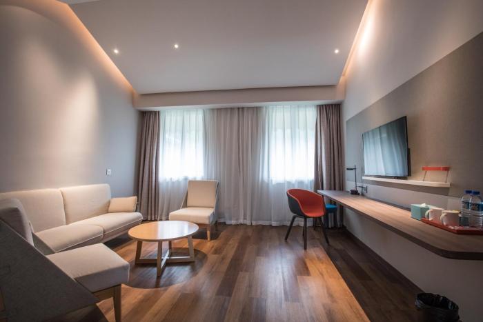 holiday inn express guizhou qinglong an ihg hotel