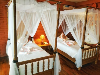 bagan village resort hotel