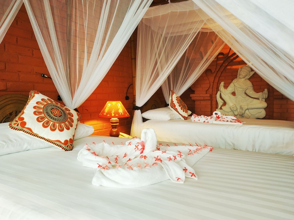 bagan village resort hotel