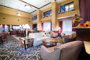 hampton inn and suites greensburg