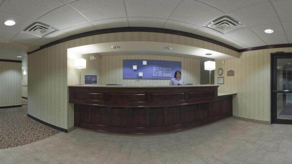holiday inn express greensburg by ihg