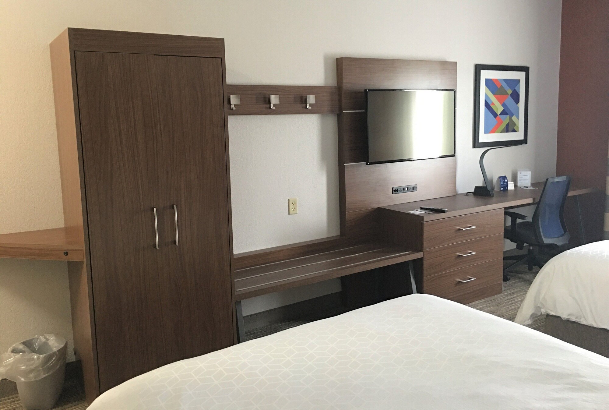 holiday inn express greensburg by ihg