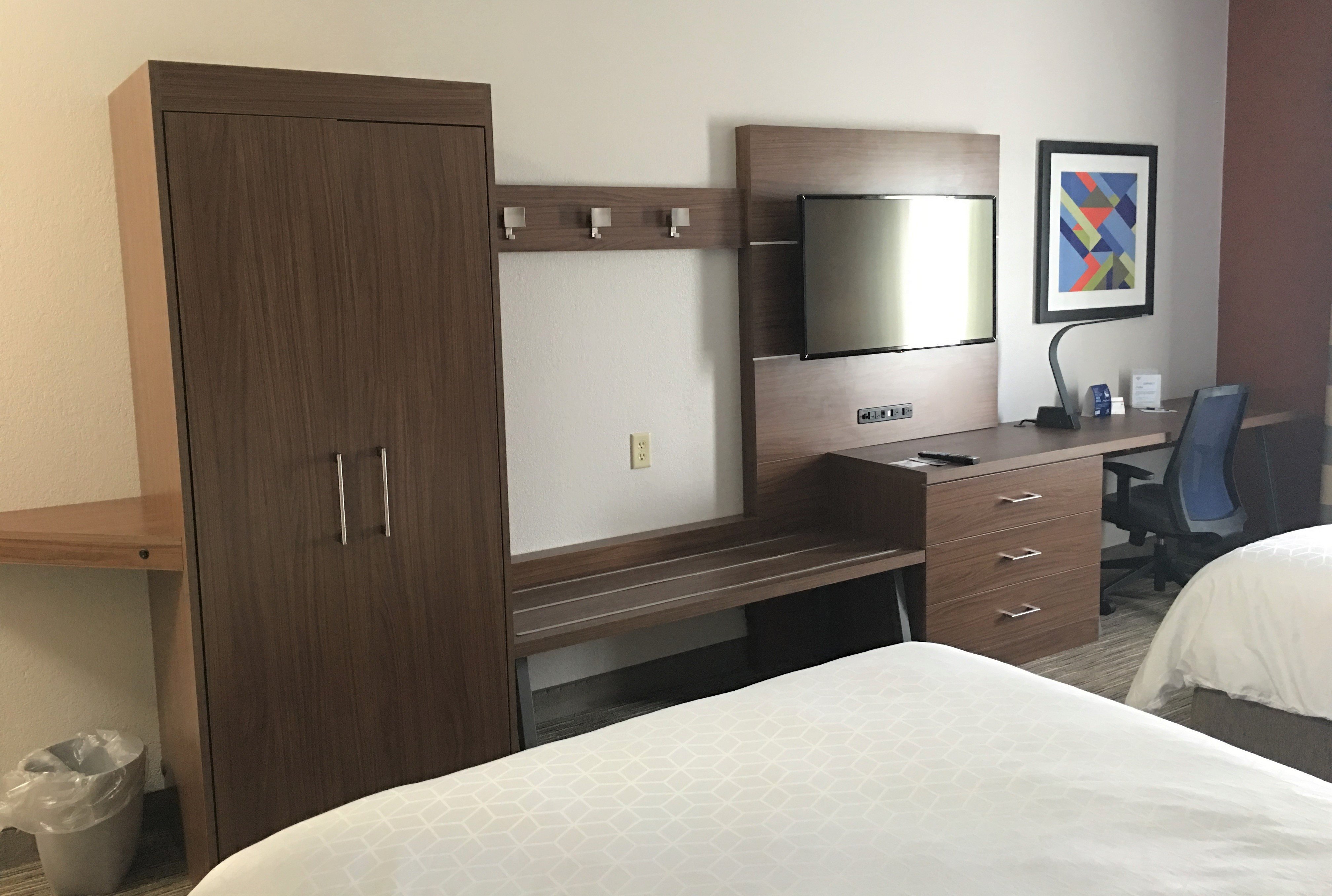 holiday inn express greensburg by ihg