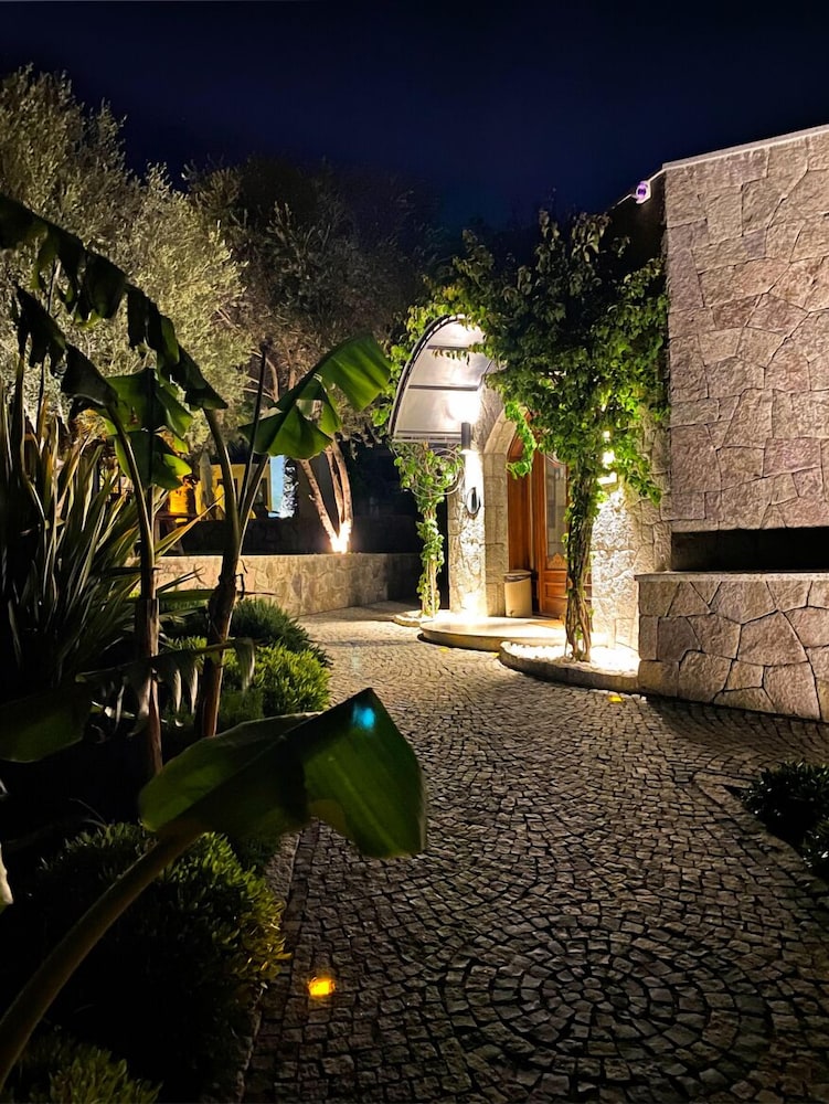 dorman suites hotel