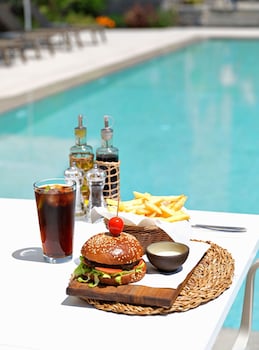 dorman suites hotel