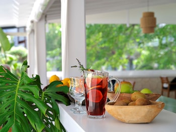 dorman suites hotel