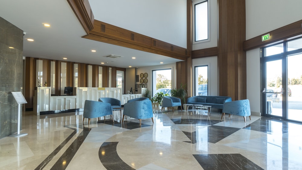 acroter hotel and spa