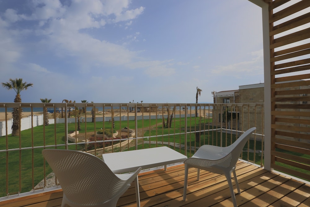 ayvalik sea resort
