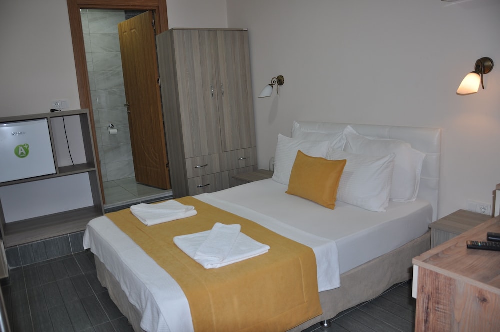 neoss boutique hotel