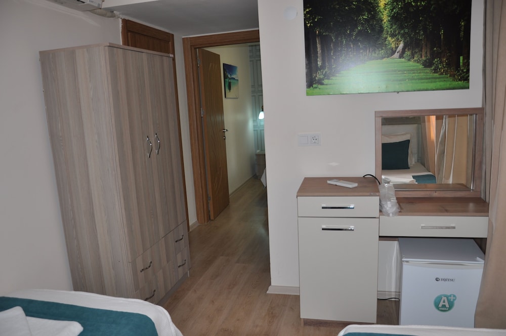 neoss boutique hotel