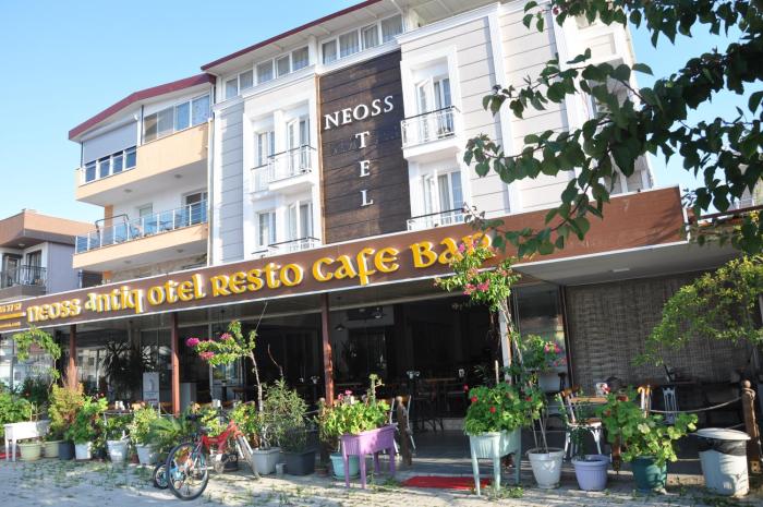neoss boutique hotel
