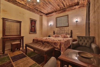 caravanserai inn hotel