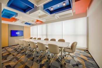holiday inn express foshan chancheng an ihg hotel