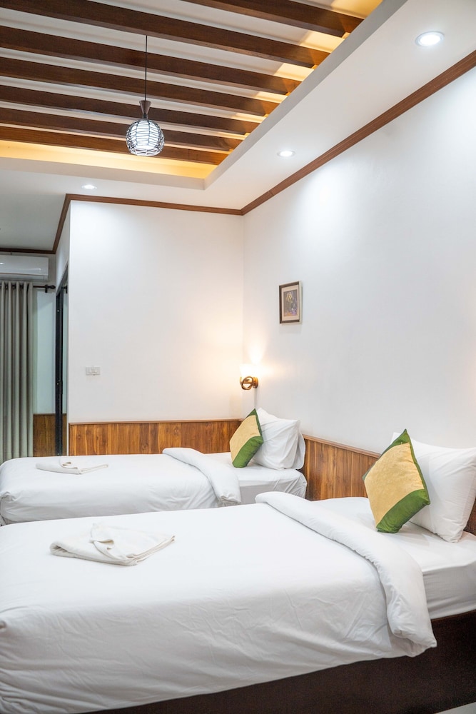 luangsay inn