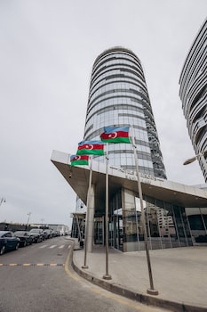 sahil hotel baku
