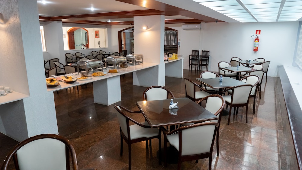 praia hotel enseada