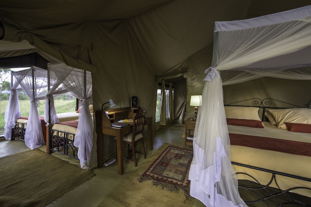 serengeti river camp