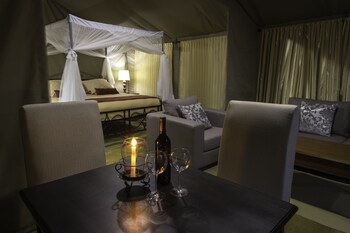serengeti river camp