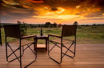 serengeti river camp