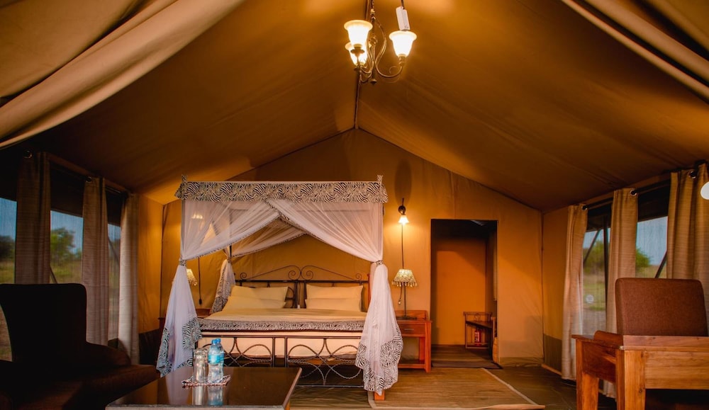 serengeti river camp