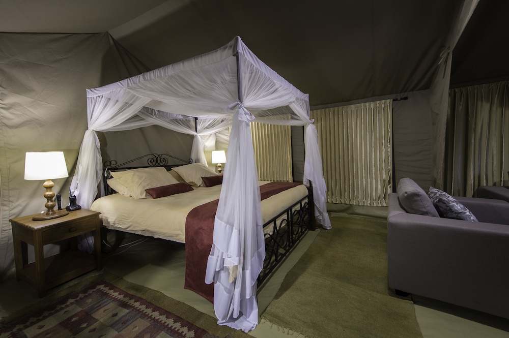 serengeti river camp