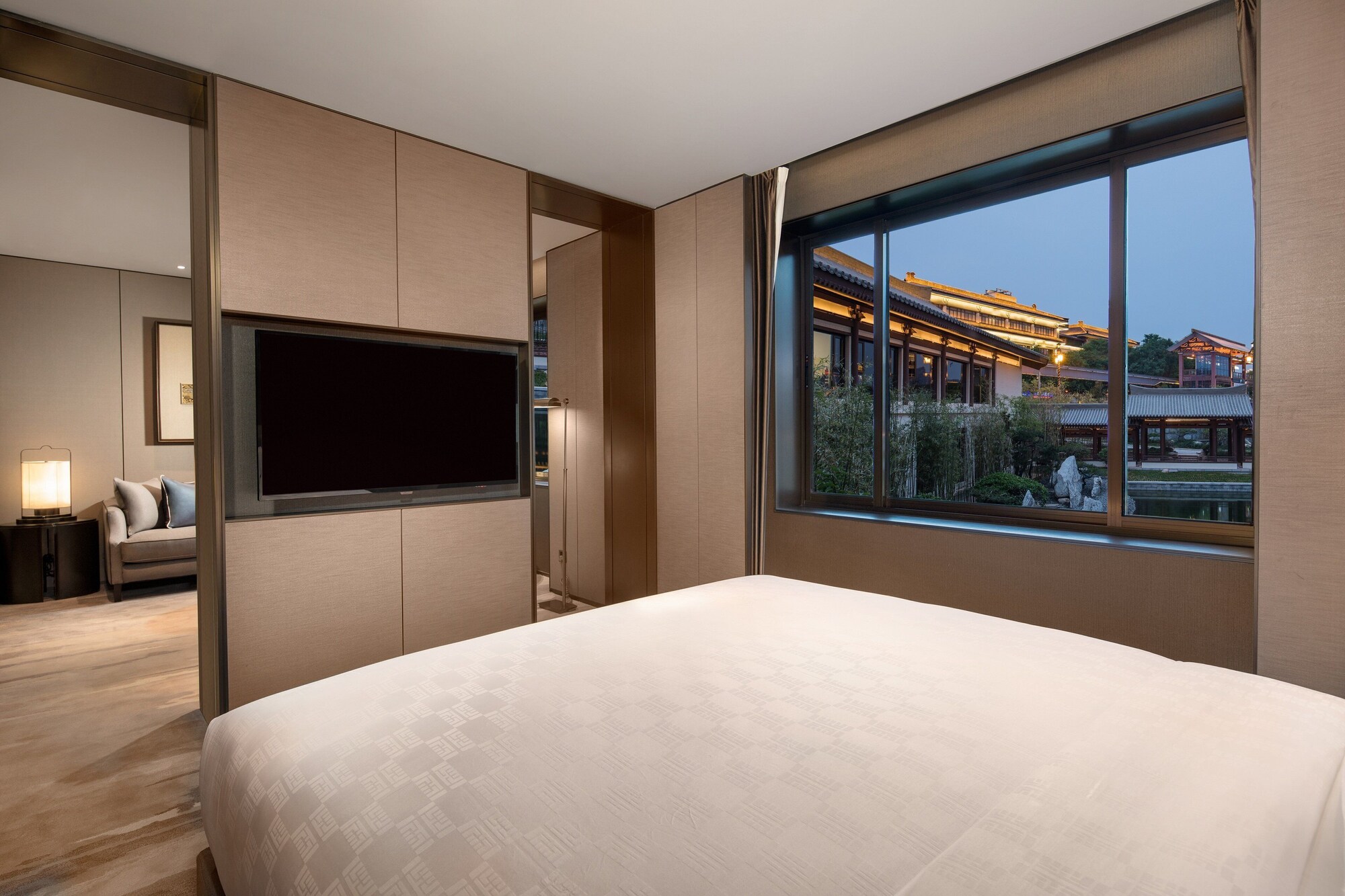 hualuxe xian tanghua an ihg hotel