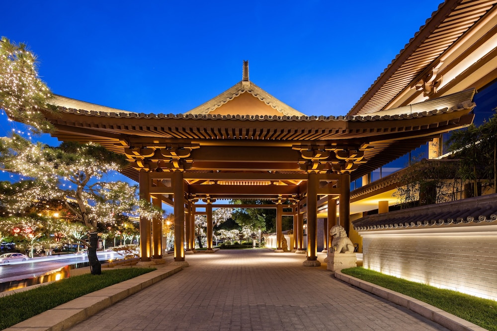 hualuxe xian tanghua an ihg hotel