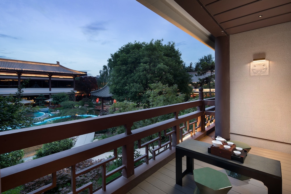 hualuxe xian tanghua an ihg hotel
