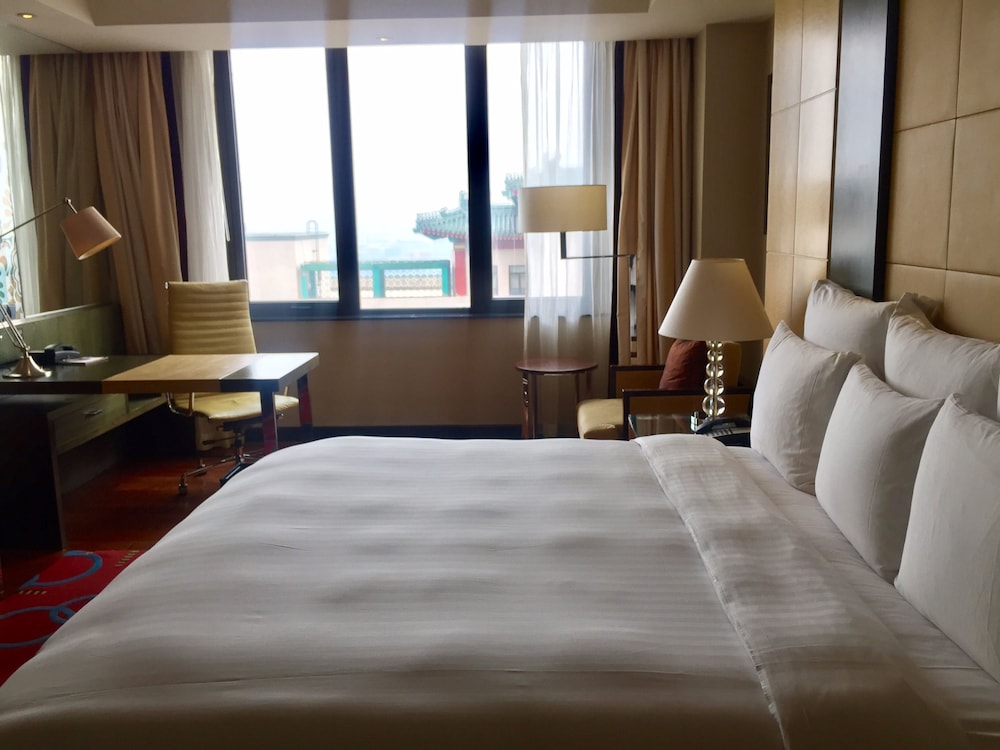 the sandalwood beijing marriott executive apartments