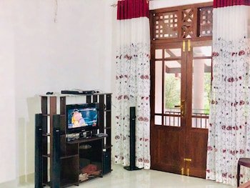 family ties guest inn